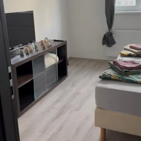 Big Calm Flat In Historical Wenceslas Sq Building Πράγα